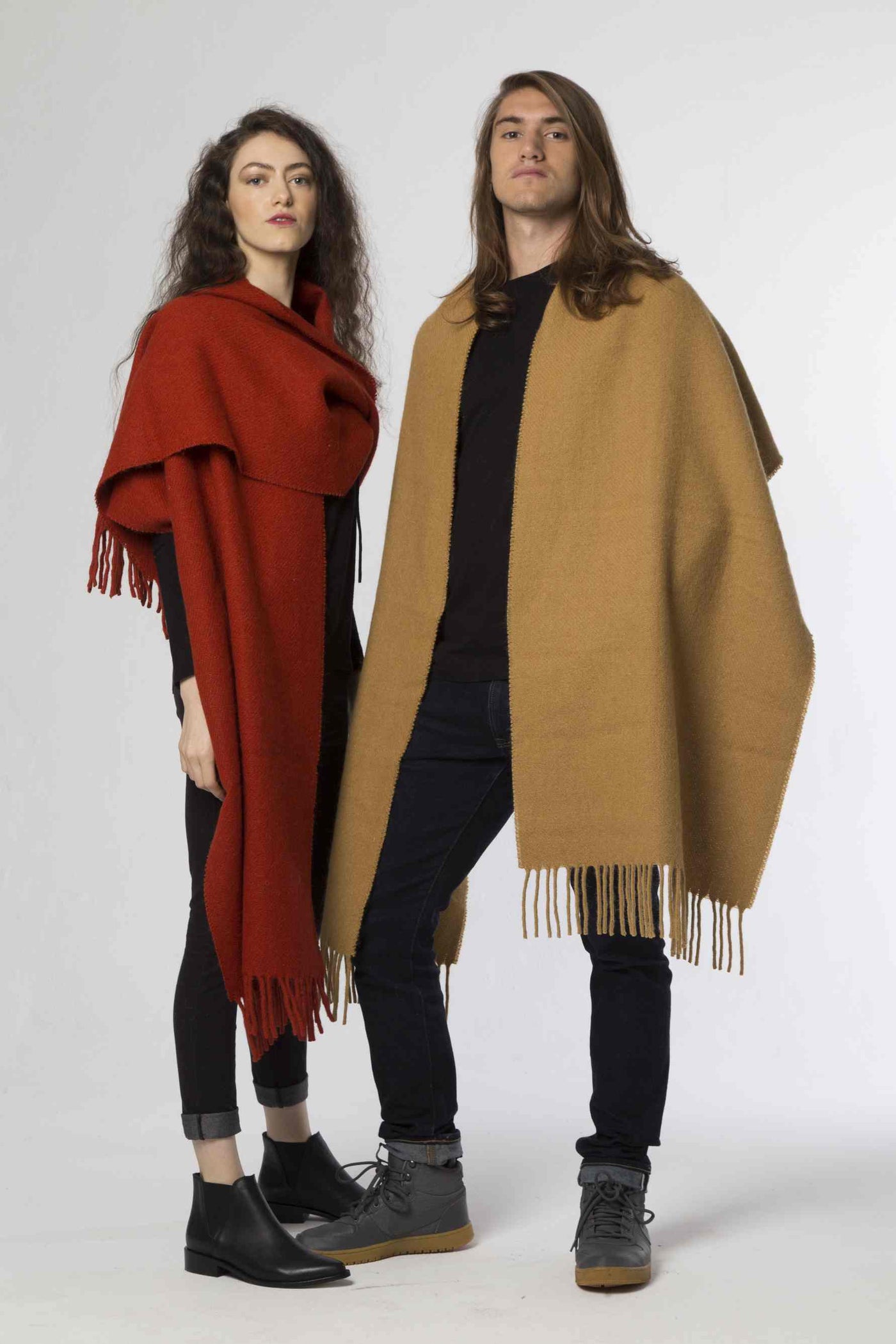 Llama wool scarf in one color